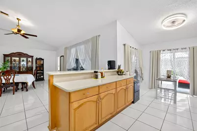 12436 SW 1st St, Coral Springs, FL 33071 - Photo 18