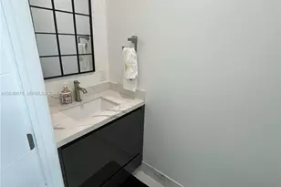 2342 McKinley St, Hollywood, FL 33020 - Photo 18