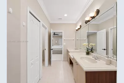 16519 SW 67th Ter, Miami, FL 33193 - Photo 24