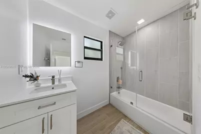 180 SW 38th Ct, Miami, FL 33134 - Photo 10