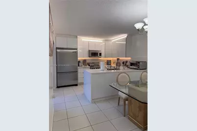 9101 SW 19th Pl #C, Davie, FL 33324 - Photo 4