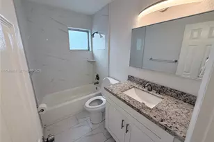 1328 Wiley St, Hollywood, FL 33019 - Photo 8