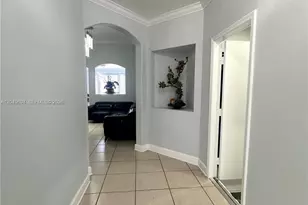 15478 SW 23rd Ln, Miami, FL 33185 - Photo 4