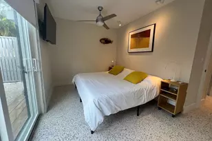 451 SW 24th Rd, Miami, FL 33129 - Photo 6