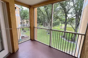 2485 NW 33rd St, Oakland Park, FL 33309 - Photo 12