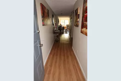 1401 SW 128th Ter #211H, Pembroke Pines, FL 33027 - Photo 4