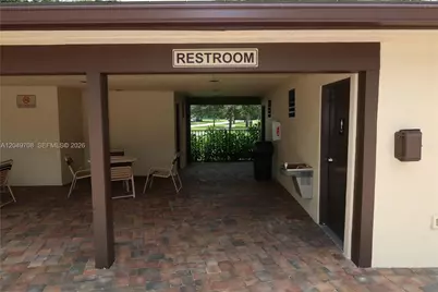 1401 SW 128th Ter #211H, Pembroke Pines, FL 33027 - Photo 38