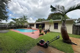 11866 SW 59th Ct, Cooper City, FL 33330 - Photo 6