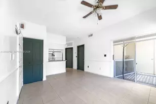 18308 NW 68th Ave, Hialeah, FL 33015 - Photo 4