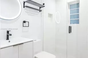 960 Jefferson Ave, Miami Beach, FL 33139 - Photo 12