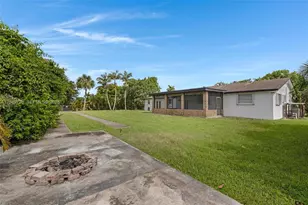 15940 SW 283rd St, Homestead, FL 33033 - Photo 4