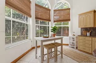 10545 NW 43rd Terrace, Doral, FL 33178 - Photo 14