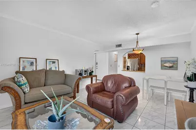 14929 SW 104th St #21-14, Miami, FL 33196 - Photo 2