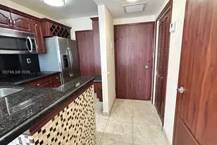 2899 Collins Ave, Miami Beach, FL 33140 - Photo 16