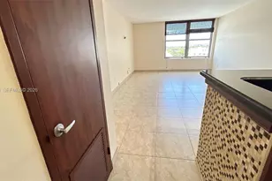 2899 Collins Ave, Miami Beach, FL 33140 - Photo 14