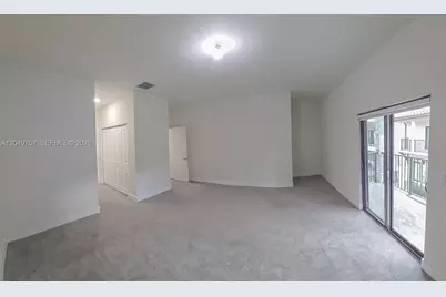 4619 NW 83rd Pkwy #4619, Doral, FL 33166 - Photo 8