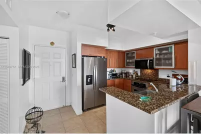 888 Douglas #806, Coral Gables, FL 33134 - Photo 18