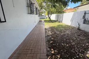 41 E 20th St, Hialeah, FL 33010 - Photo 18