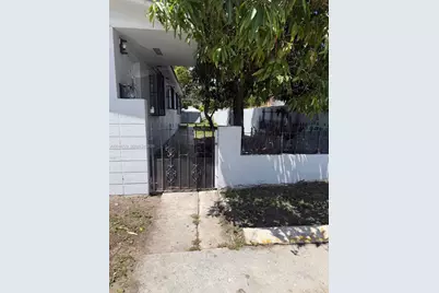 41 E 20th St, Hialeah, FL 33010 - Photo 16