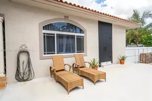 18390 SW 200th St, Miami, FL 33187 - Photo 56