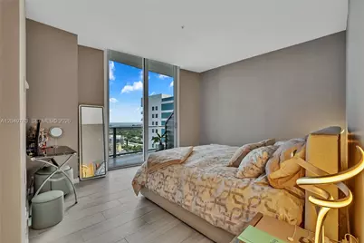 1010 SW 2nd Ave #2201, Miami, FL 33130 - Photo 34