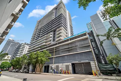 1010 SW 2nd Ave #2201, Miami, FL 33130 - Photo 4