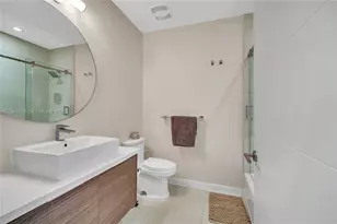 1010 SW 2nd Ave, Miami, FL 33130 - Photo 30