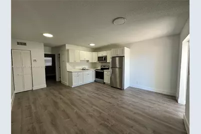 3660 NE 11th Ave #3, Oakland Park, FL 33334 - Photo 6