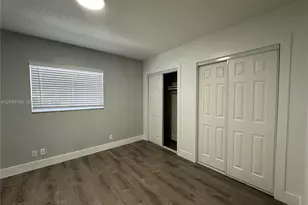 3660 NE 11th Ave, Oakland Park, FL 33334 - Photo 12