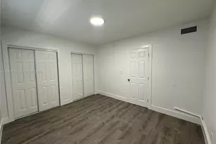 3660 NE 11th Ave, Oakland Park, FL 33334 - Photo 14