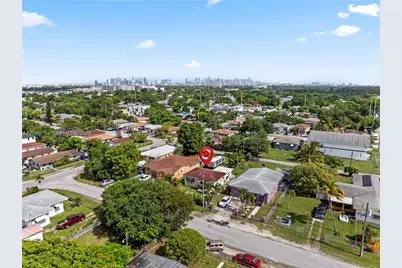 1920 NW 69th Ter, Miami, FL 33147 - Photo 32