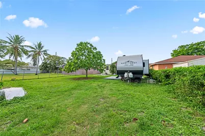 1920 NW 69th Ter, Miami, FL 33147 - Photo 30