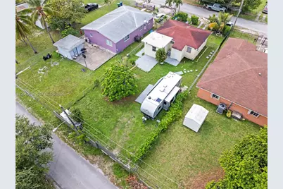 1920 NW 69th Ter, Miami, FL 33147 - Photo 28