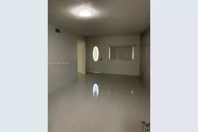 3518 W 80th St #101-49, Hialeah, FL 33018 - Photo 8