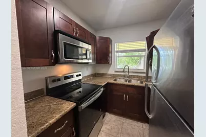 2640 NE 8th Ave #17, Wilton Manors, FL 33334 - Photo 6