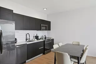 398 NE 5th St, Miami, FL 33132 - Photo 12