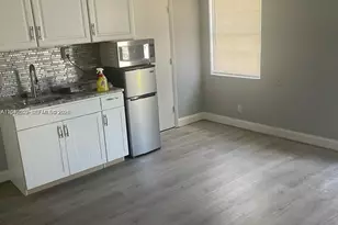 8230 SW 11th St, North Lauderdale, FL 33068 - Photo 6