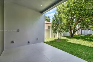 2889 SW 35th Ave, Miami, FL 33133 - Photo 46
