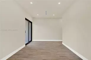 2889 SW 35th Ave, Miami, FL 33133 - Photo 32