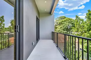 2889 SW 35th Ave, Miami, FL 33133 - Photo 36