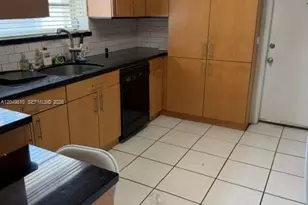 [Address not provided], Miami Beach, FL 33140 - Photo 8