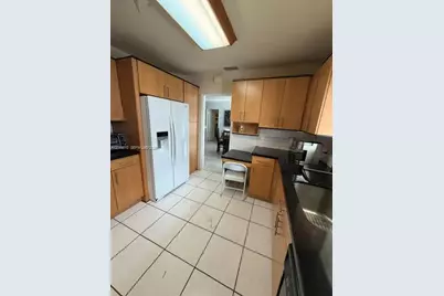 [Address not provided], Miami Beach, FL 33140 - Photo 4