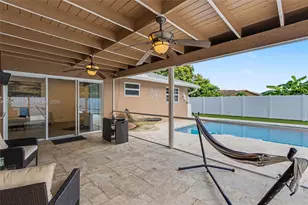 2403 SW 12th Ct, Deerfield Beach, FL 33442 - Photo 32