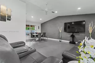 2403 SW 12th Ct, Deerfield Beach, FL 33442 - Photo 6