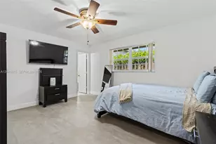 2403 SW 12th Ct, Deerfield Beach, FL 33442 - Photo 26