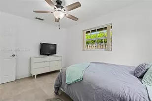 2403 SW 12th Ct, Deerfield Beach, FL 33442 - Photo 24