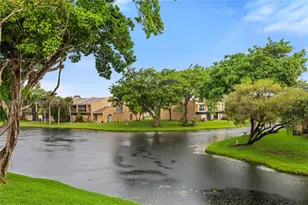 1580 NW 93rd Ave, Pembroke Pines, FL 33024 - Photo 14
