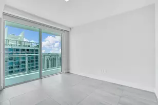 1080 Brickell Ave, Miami, FL 33131 - Photo 8