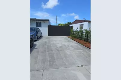 20601 SW 116th Rd #B, Miami, FL 33189 - Photo 2