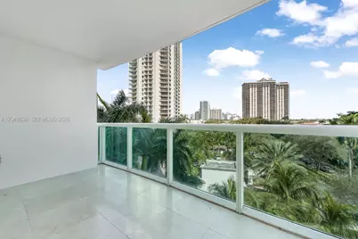 19400 Turnberry Way #321, Aventura, FL 33180 - Photo 12
